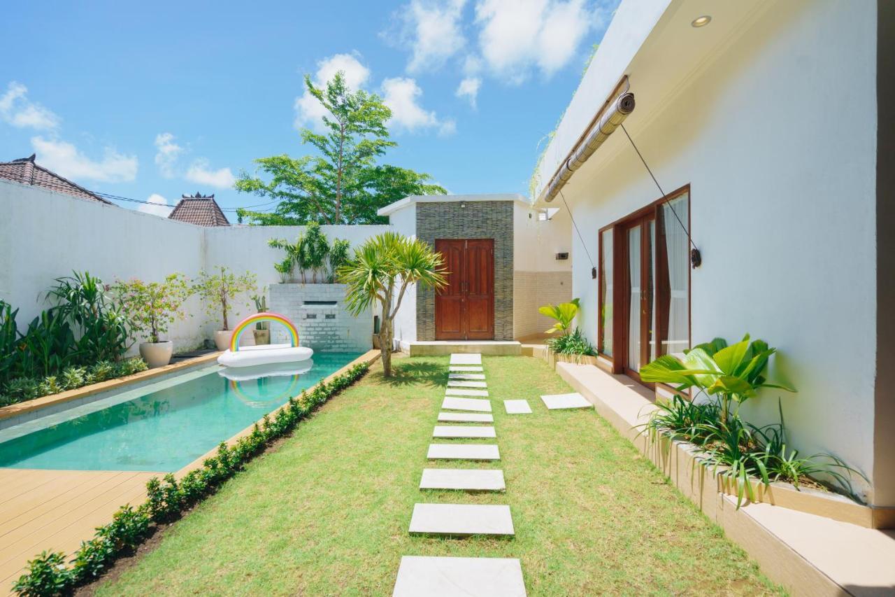 Villa Orked 3 With Family Room Seminyak Extérieur photo