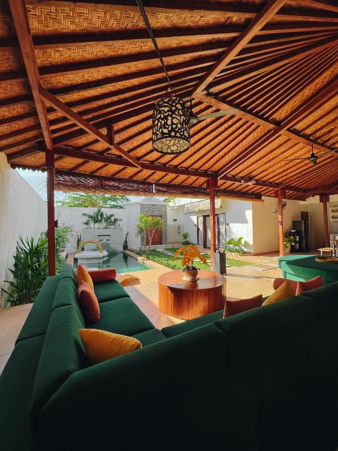 Villa Orked 3 With Family Room Seminyak Extérieur photo