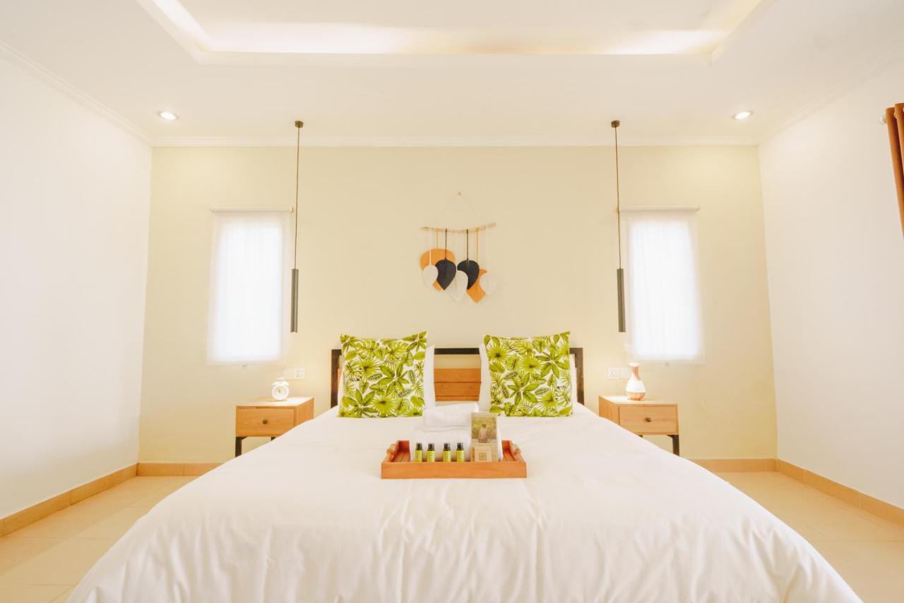 Villa Orked 3 With Family Room Seminyak Extérieur photo