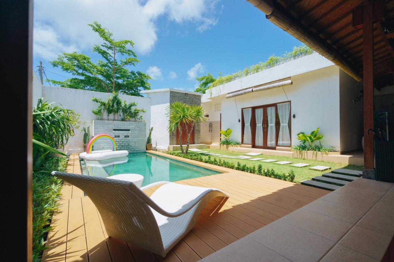 Villa Orked 3 With Family Room Seminyak Extérieur photo